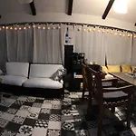 Blanc コスティネシュティ