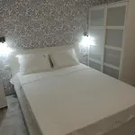 Blanc ヴィラ コスティネシュティ