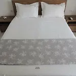 Blanc ヴィラ コスティネシュティ